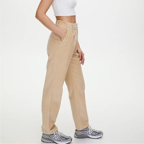 Aritzia Wilfred Free Lennox Pants High-Rise
Corduroy Pleated Beige Giselle Sz 2 - Picture 4 of 13